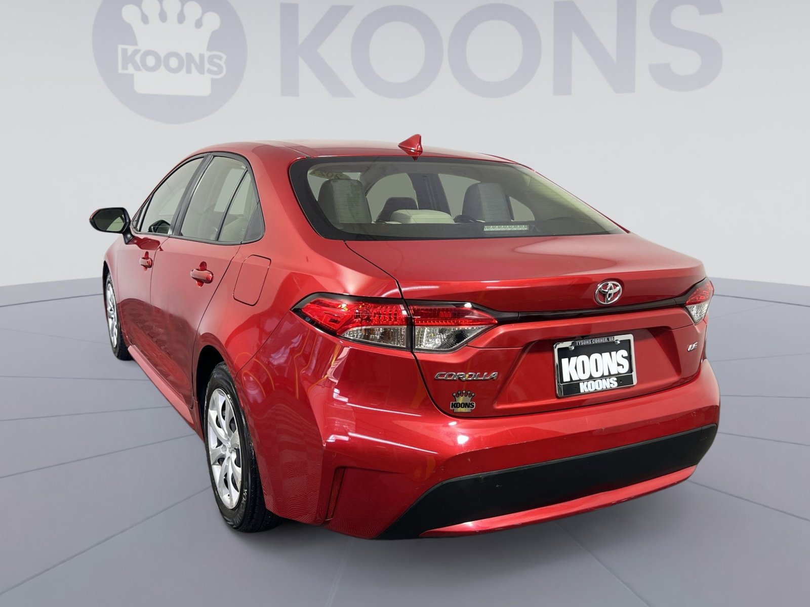 Used 2021 Toyota Corolla LE image 2
