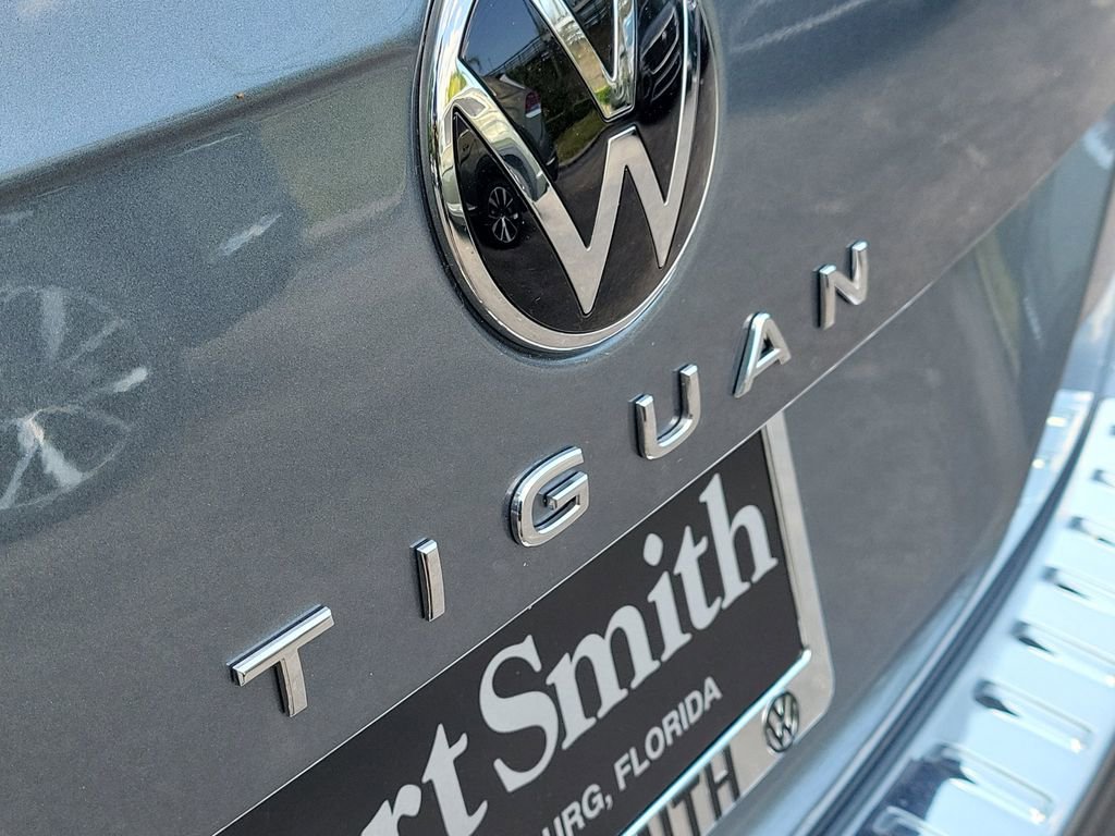 Used 2024 Volkswagen Tiguan Wolfsburg Edition image 5