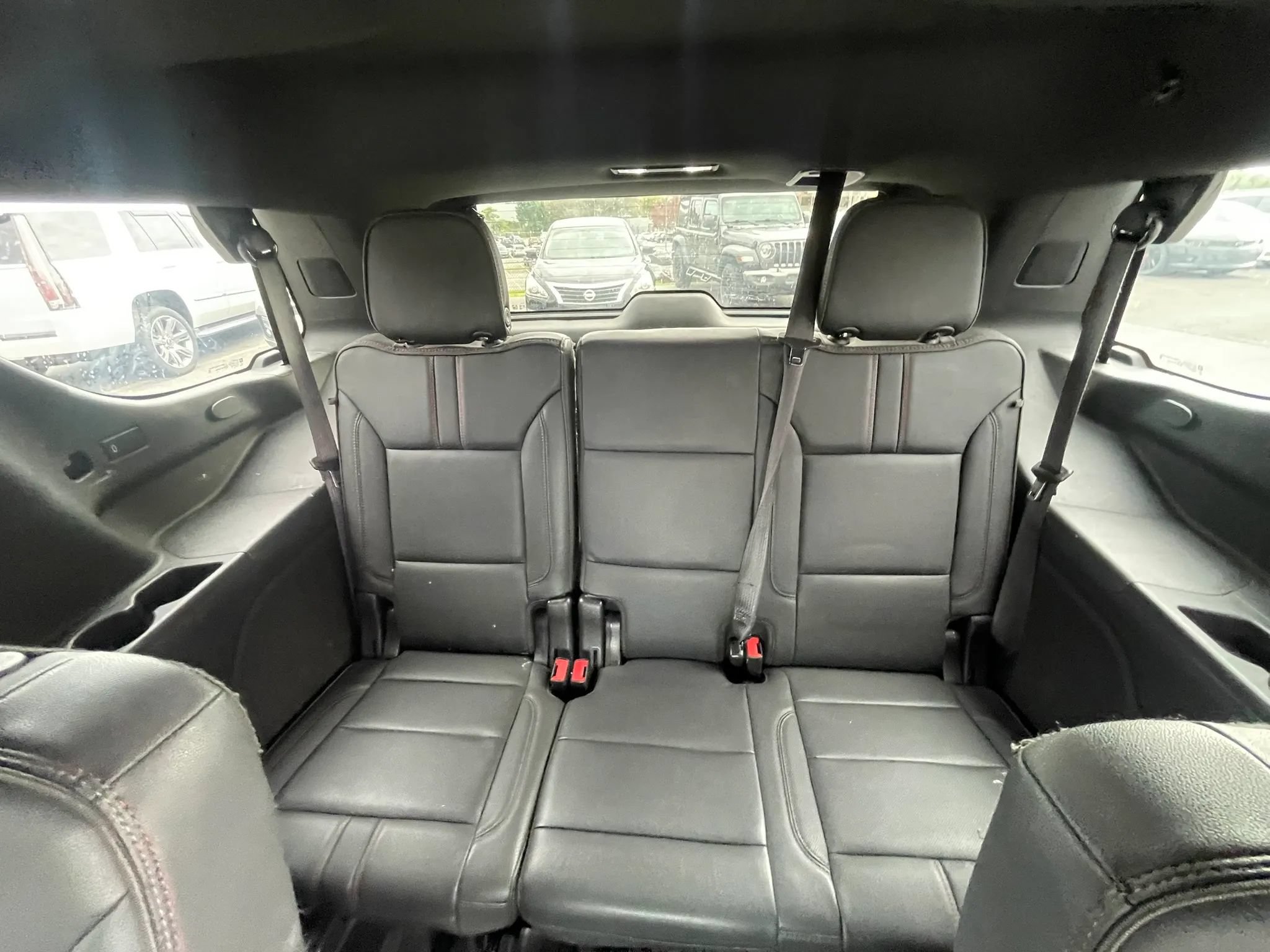 Used 2022 Chevrolet Tahoe RST w/ Luxury Package AWD/4WD image 34