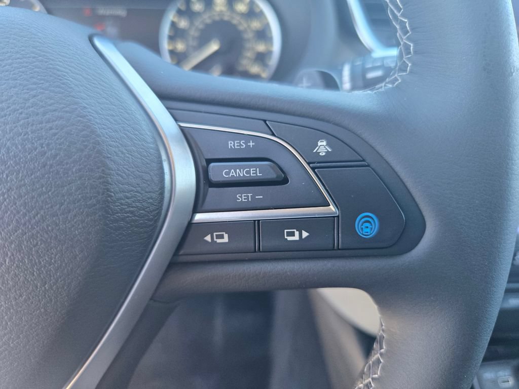 Certified 2025 INFINITI QX50 Luxe AWD/4WD image 24