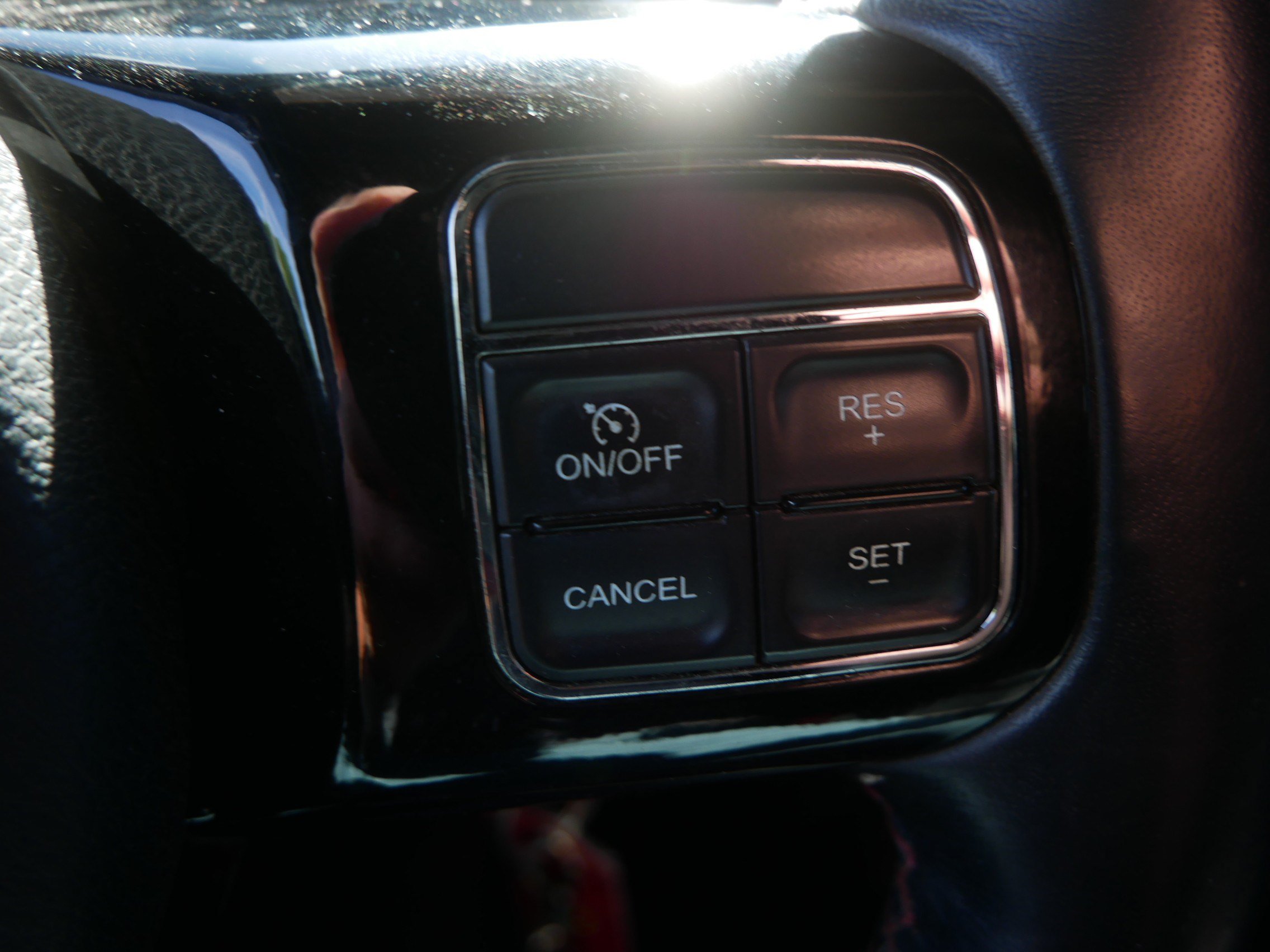 Used 2012 Jeep Wrangler Unlimited Sahara AWD/4WD image 23