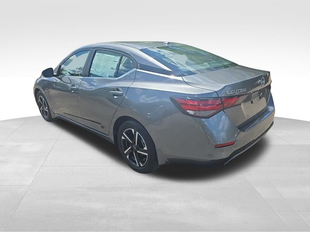 Used 2025 Nissan Sentra SV w/ Trunk Package FWD image 8