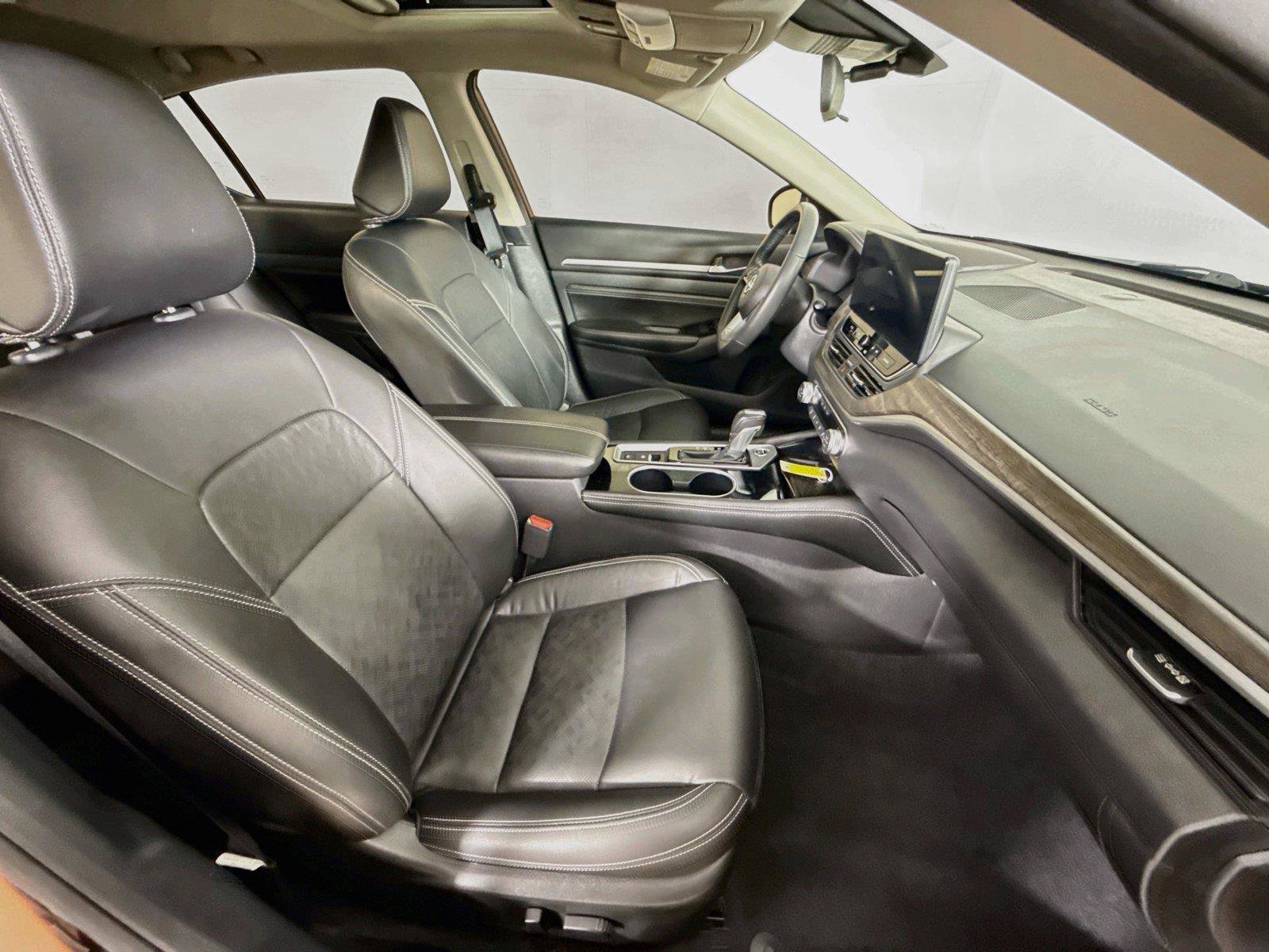 Used 2023 Nissan Altima 2.5 SL FWD image 28