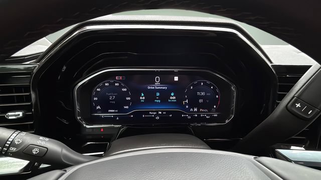 Used 2025 Chevrolet Silverado 2500 LT w/ Convenience Package AWD/4WD image 16