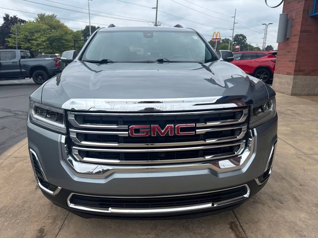 Certified 2023 GMC Acadia SLT w/ Preferred Package image 3