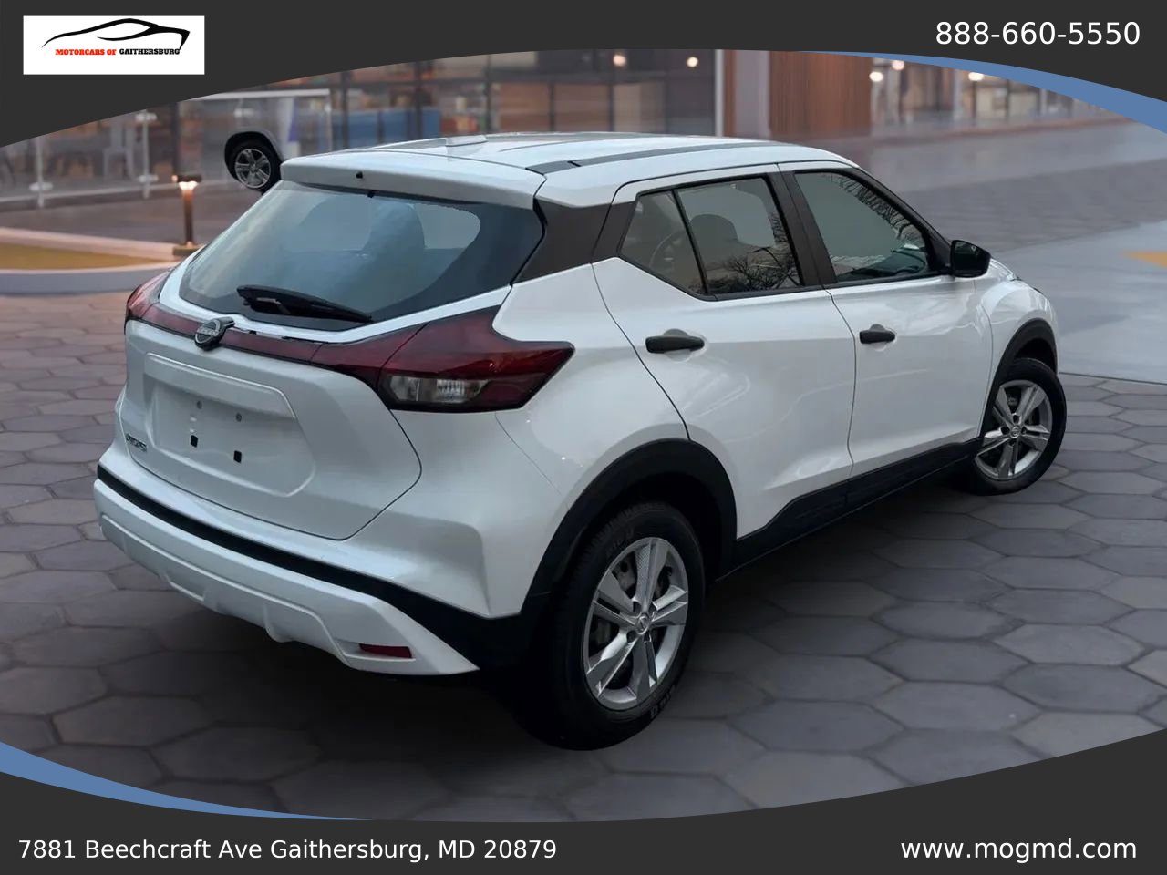Used 2022 Nissan Kicks S image 3