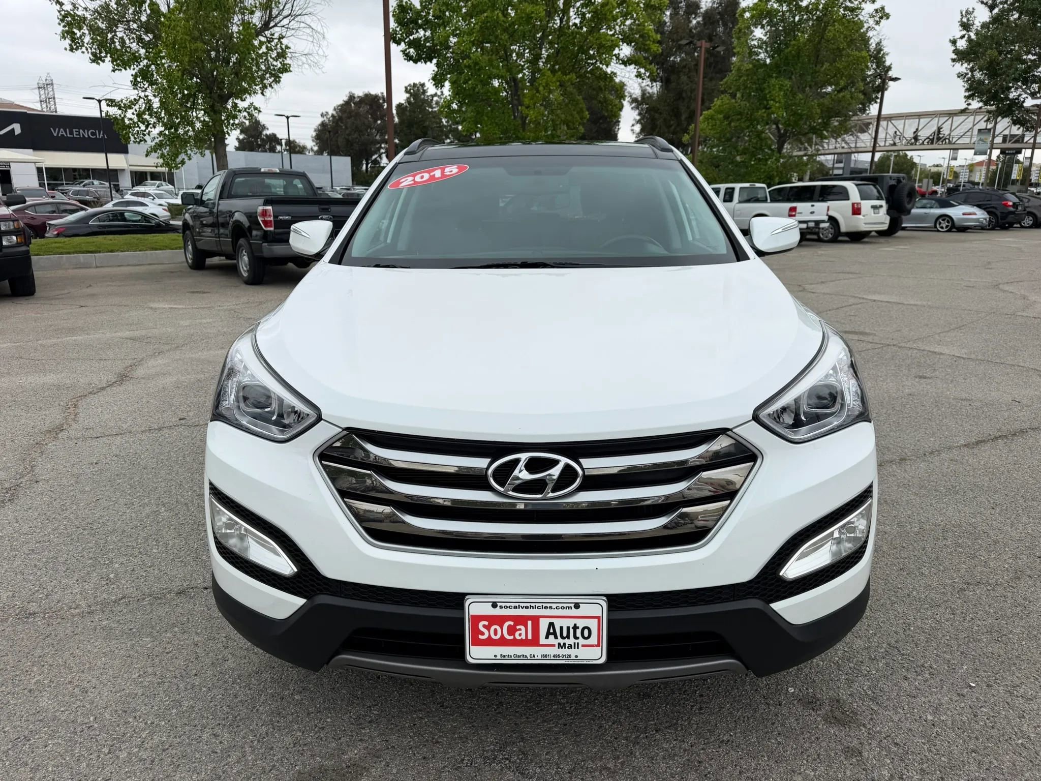 Used 2015 Hyundai Santa Fe Sport 2.0T w/ Option Group 05 FWD image 8