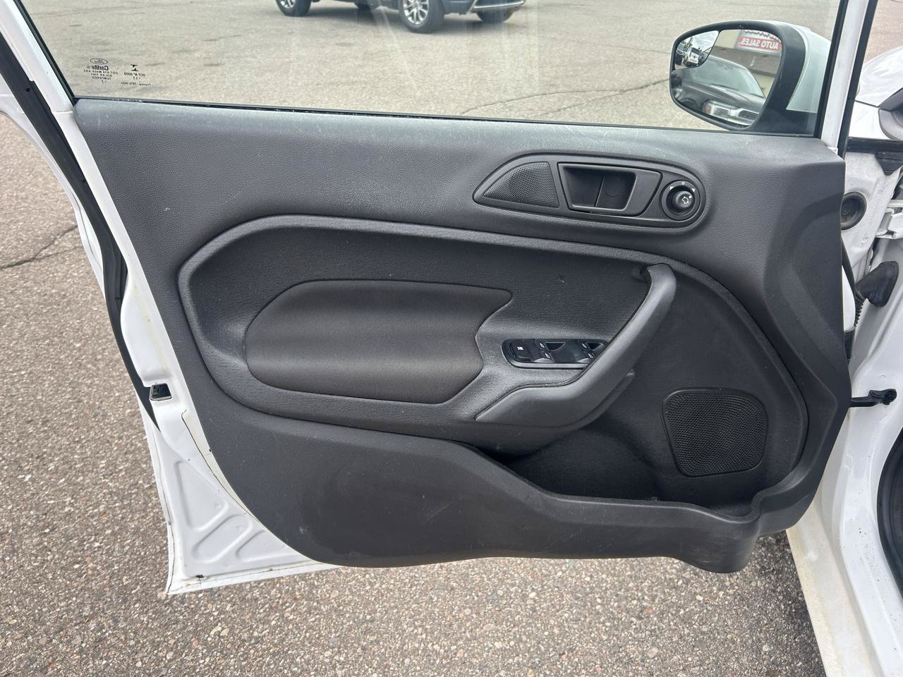 Used 2017 Ford Fiesta SE w/ Cold Weather Package FWD image 14