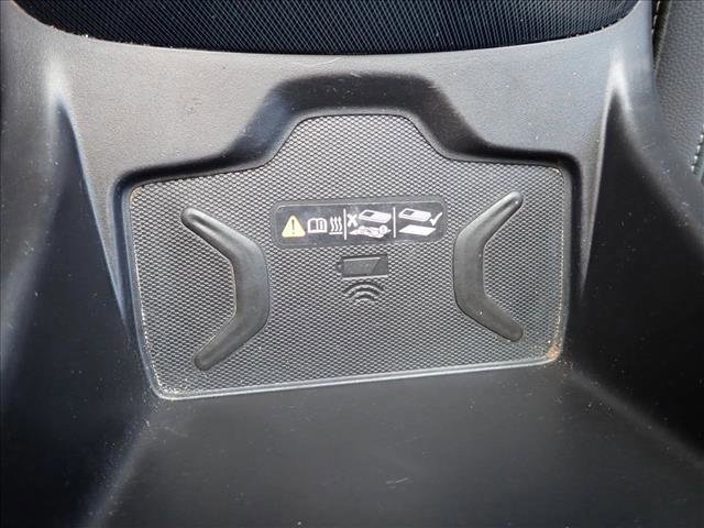 Used 2019 Chevrolet Colorado Z71 image 16