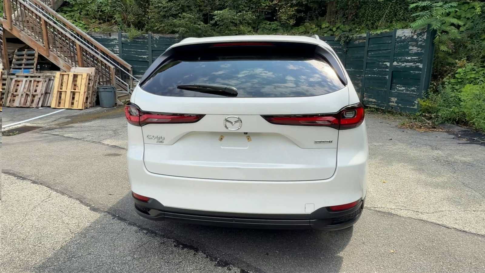 Used 2024 MAZDA CX-90 3.3 Turbo w/ Preferred Plus AWD/4WD image 7