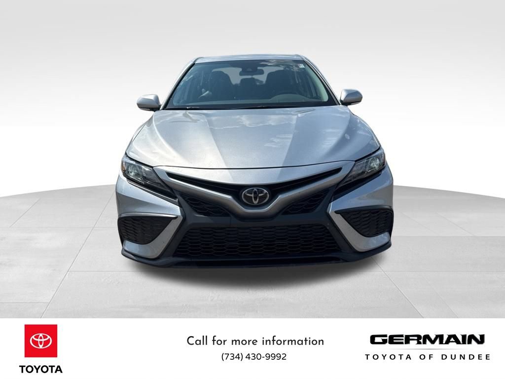 Used 2023 Toyota Camry SE image 12