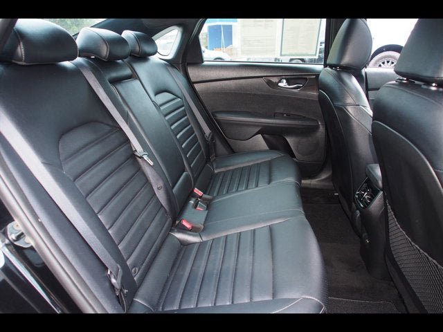 Used 2022 Kia Forte GT-Line w/ GT-Line Premium Package FWD image 13