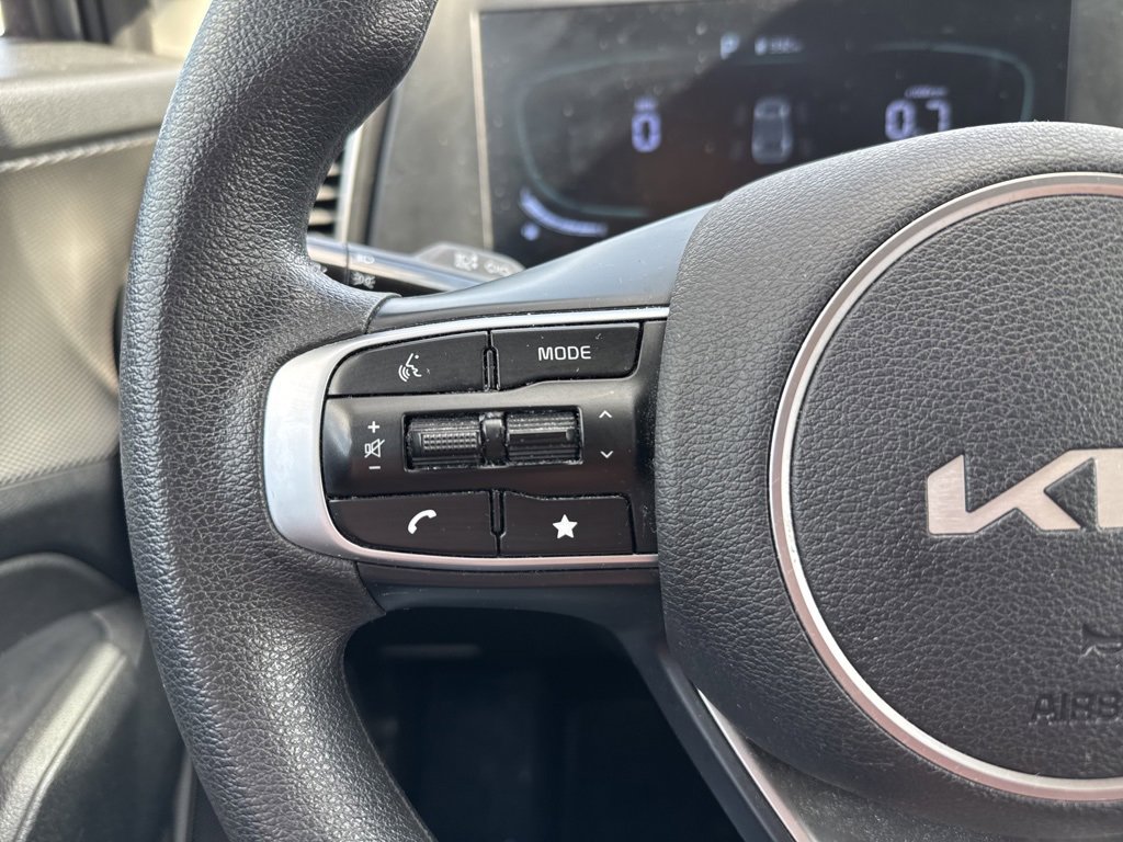 Used 2023 Kia Sportage LX image 29