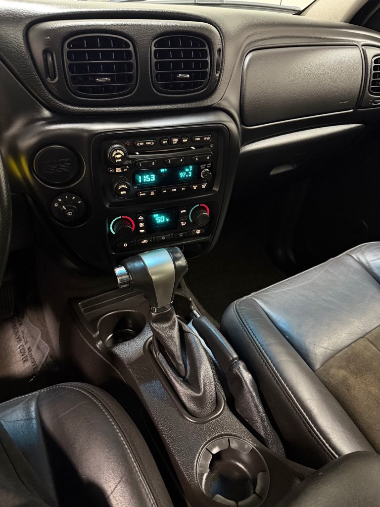 Used 2006 Chevrolet TrailBlazer LT w/ SS Package AWD/4WD image 12