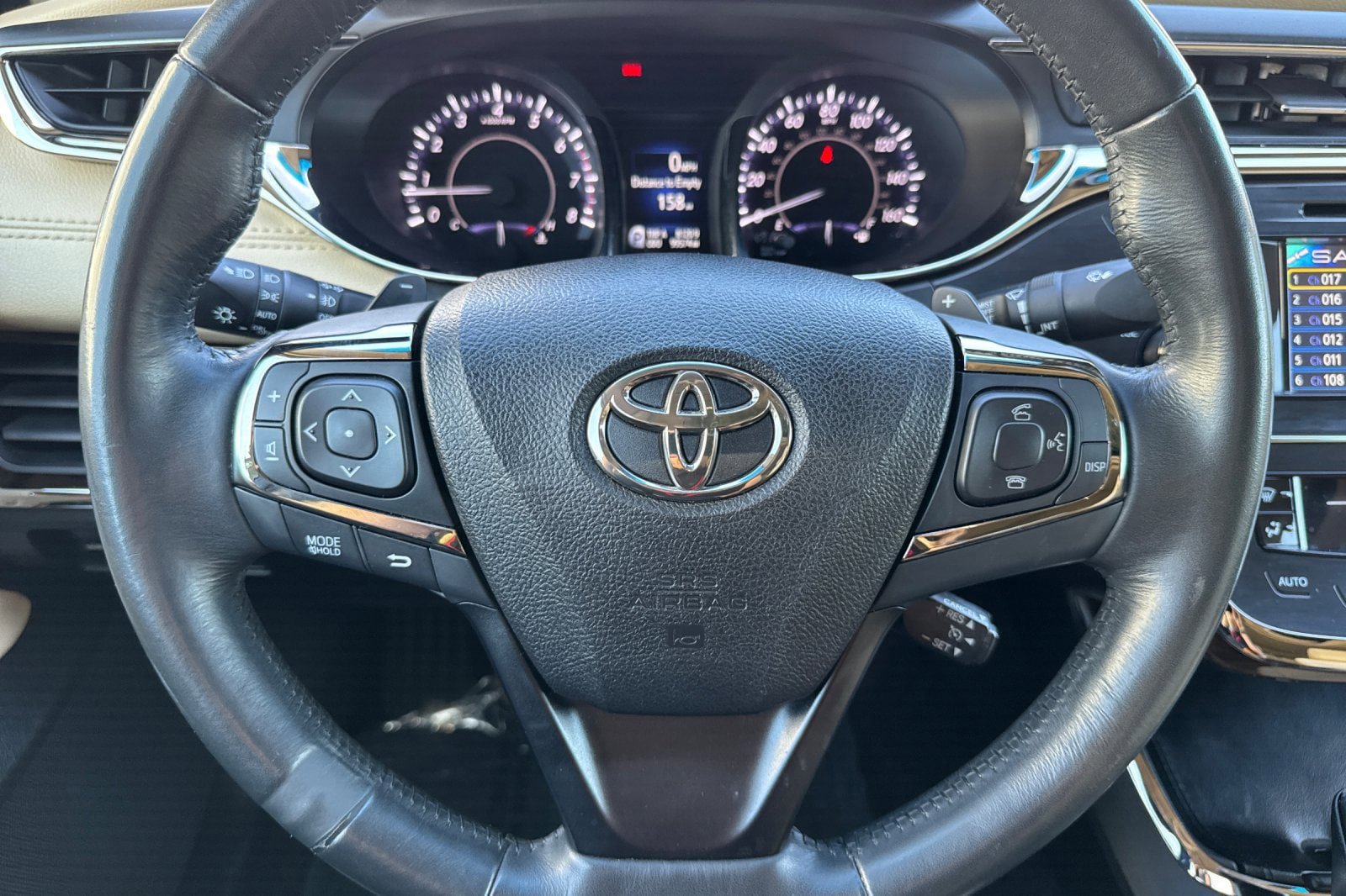 Used 2014 Toyota Avalon XLE Touring FWD image 19
