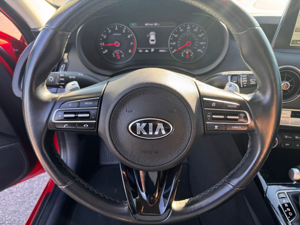 Used 2019 Kia Stinger Premium image 14