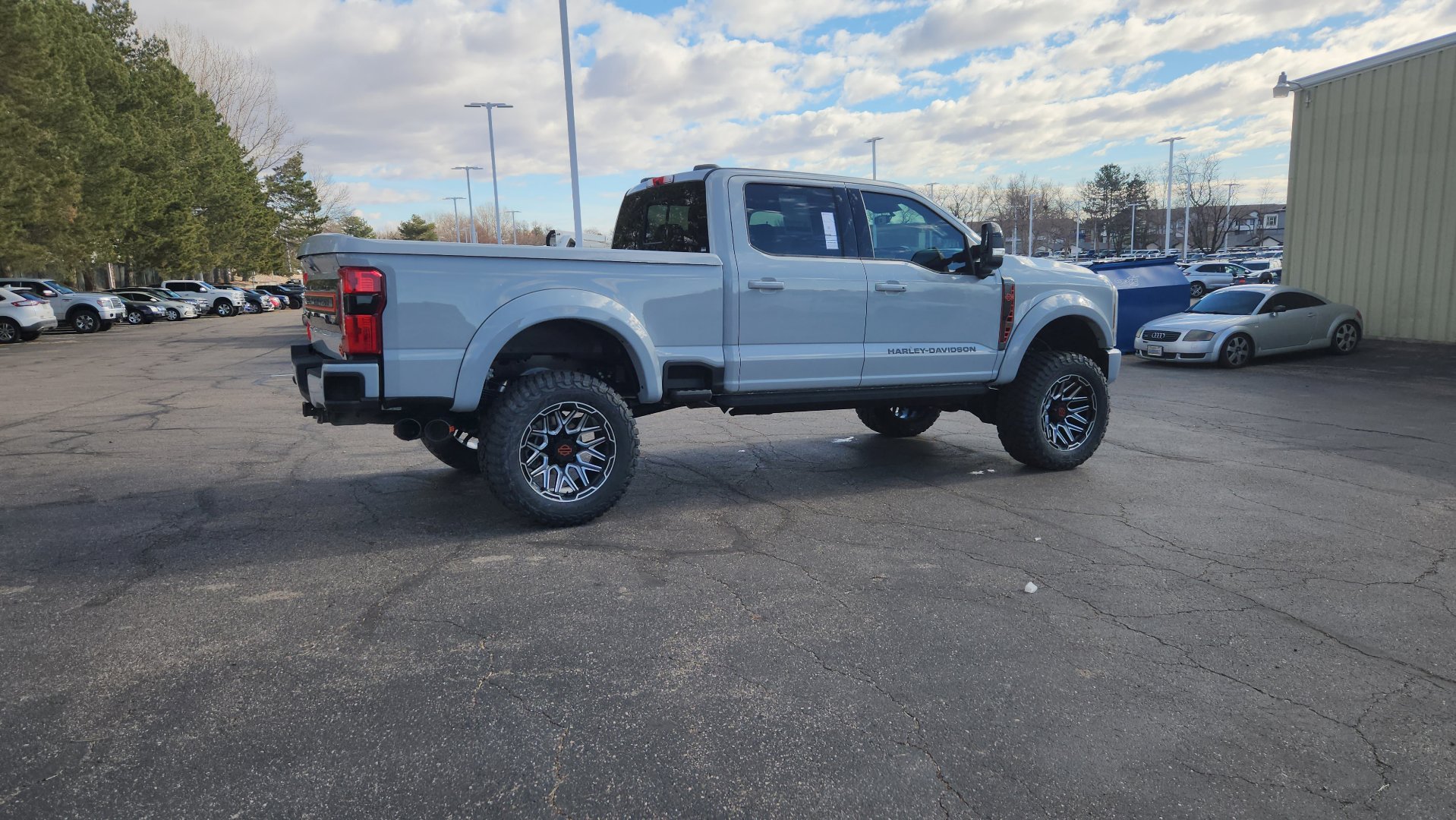 New 2026 Ford F250 Lariat w/ Black Appearance Package image 15