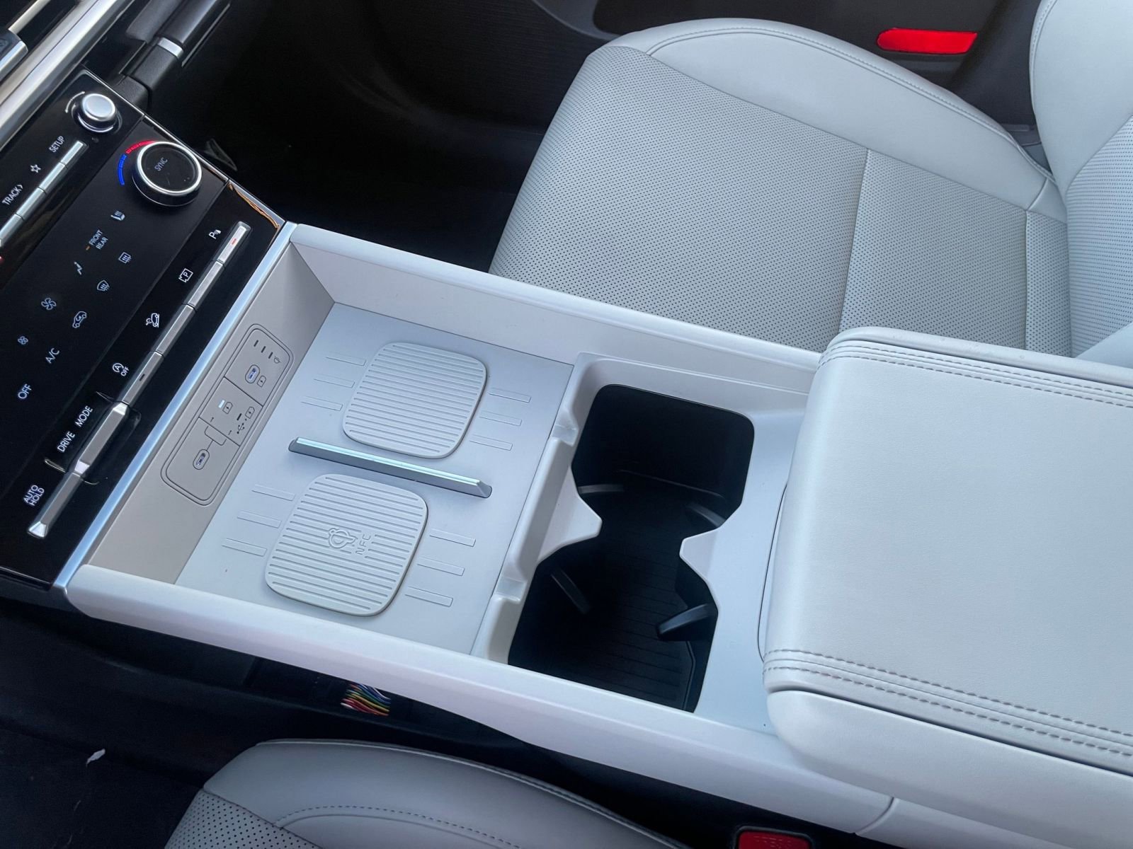 Used 2025 Hyundai Santa Fe SEL image 41