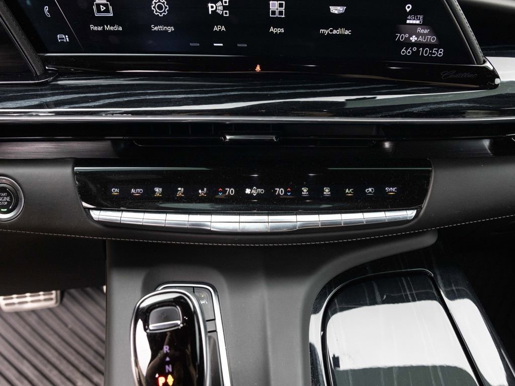 Used 2023 Cadillac Escalade ESV V image 41