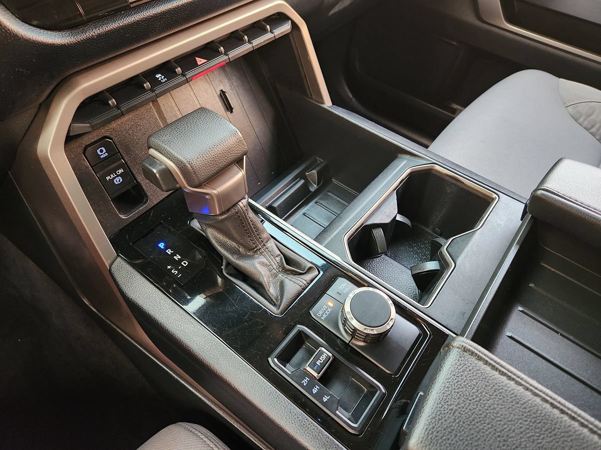Used 2022 Toyota Tundra SR5 AWD/4WD image 41