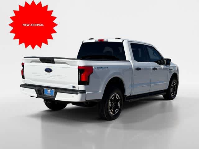 Used 2023 Ford F150 Lightning XLT AWD/4WD image 5