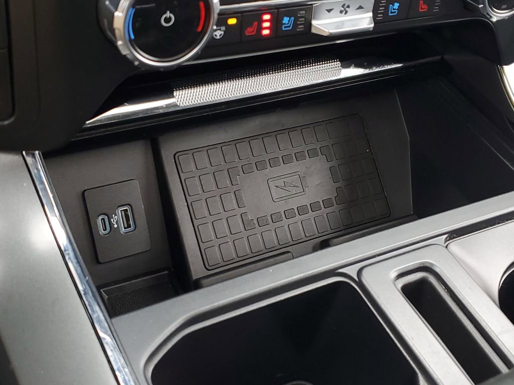 Used 2022 Ford F150 Lariat w/ Equipment Group 502A High image 33