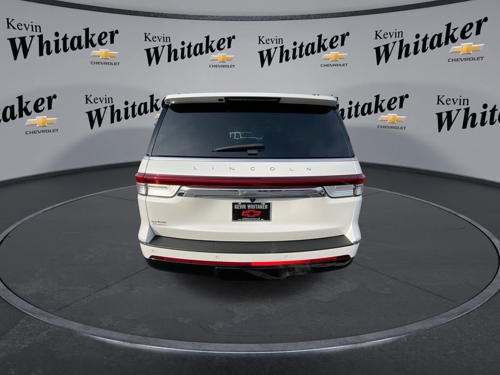 Used 2024 Lincoln Navigator L Reserve AWD/4WD image 7