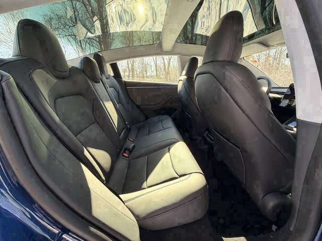 Used 2024 Tesla Model 3 image 11