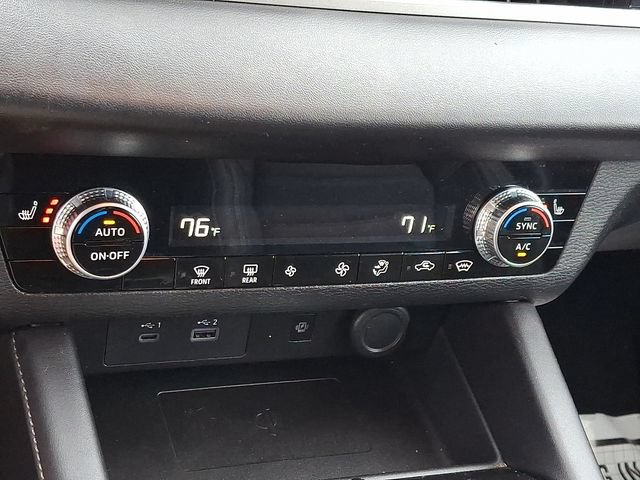 Used 2024 Mitsubishi Outlander SE AWD/4WD image 16