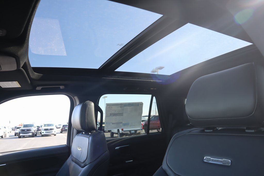 New 2025 Ford Expedition Platinum w/ Stealth Appearance Package image 16