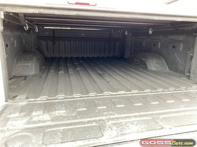 Used 2022 GMC Sierra 2500 Pro w/ Convenience Package AWD/4WD image 9