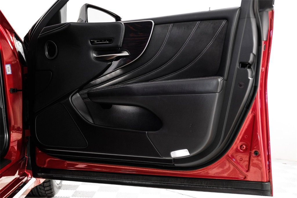 Used 2018 Lexus LS 500 image 45