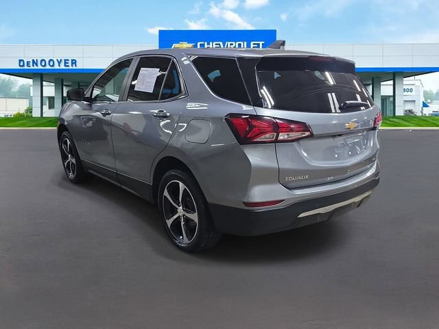 Used 2024 Chevrolet Equinox LT AWD/4WD image 11