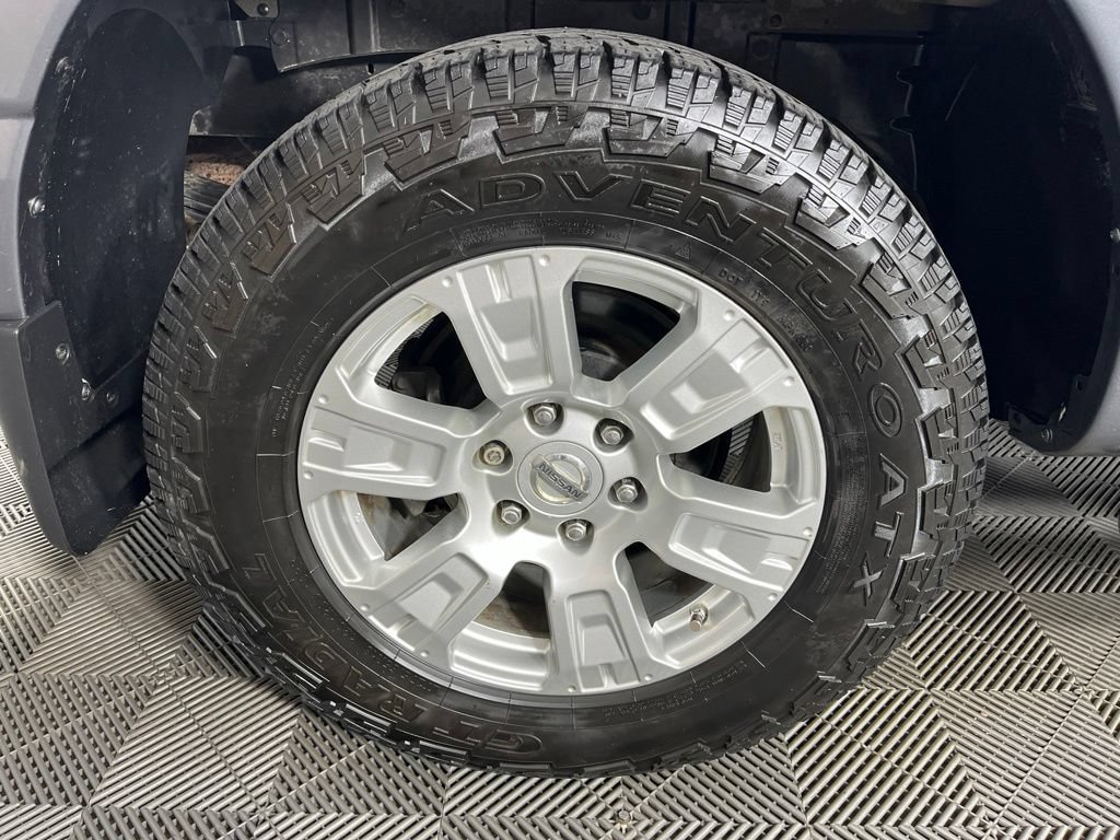 Used 2019 Nissan Titan SV RWD image 13