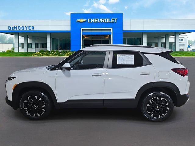 Used 2022 Chevrolet TrailBlazer LT w/ Convenience Package image 12