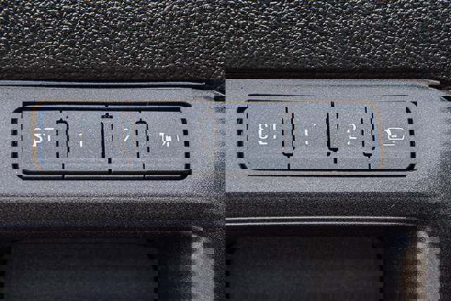 Used 2016 GMC Sierra 1500 Denali w/ Enhanced Driver Alert Package image 21