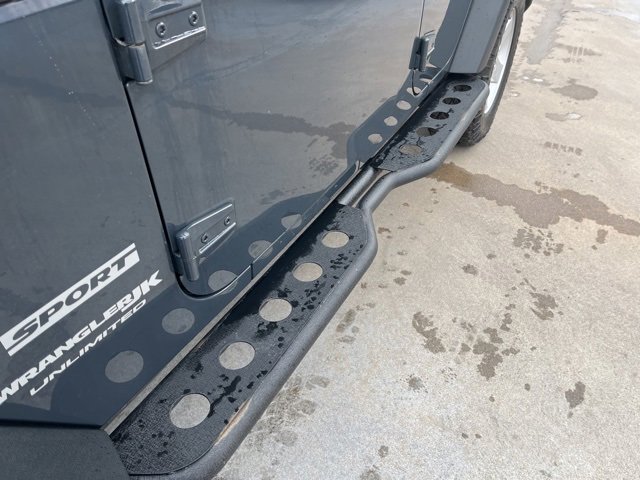 Used 2018 Jeep Wrangler Unlimited Sport S image 9