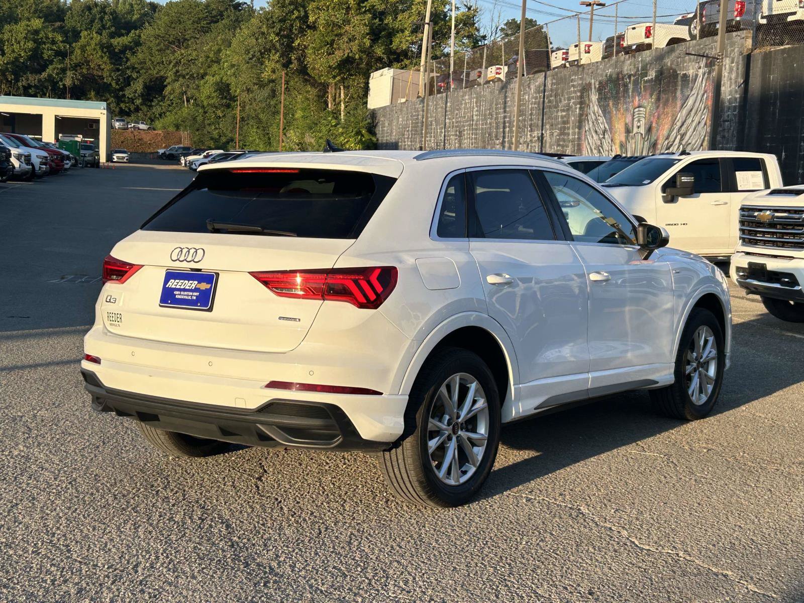 Used 2025 Audi Q3 2.0T Premium AWD/4WD image 7