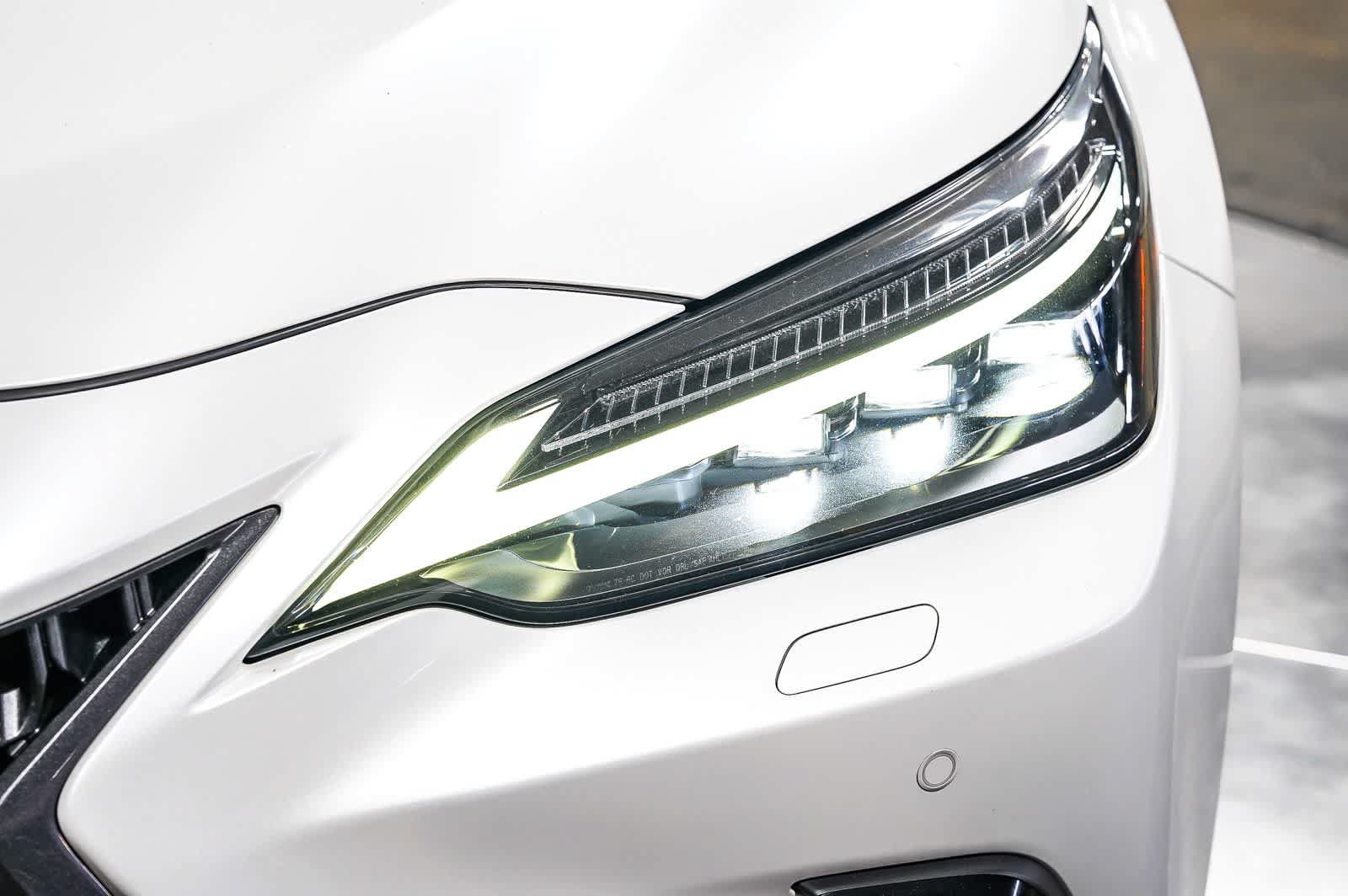 Used 2023 Lexus NX 450h+ AWD image 7