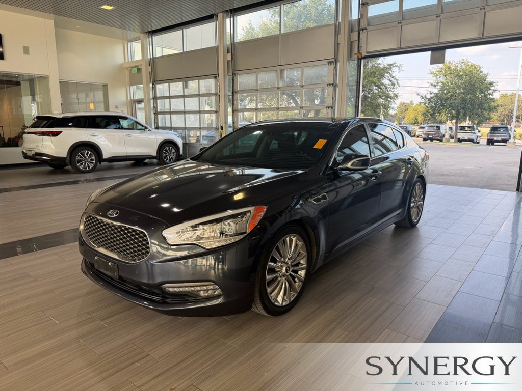 Used 2015 Kia K900 Luxury w/ VIP Package (Discontinued)