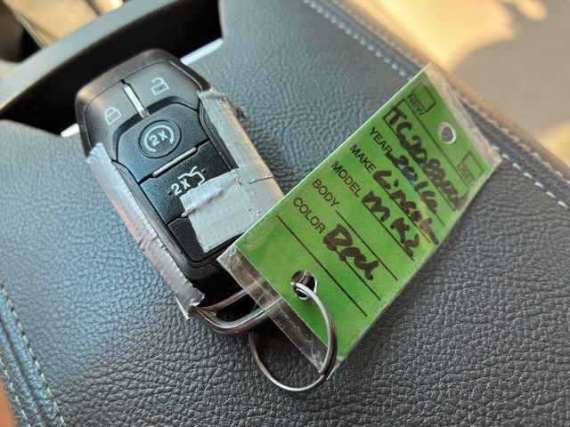 Used 2016 Lincoln MKZ w/ Equipment Group 300A Reserve FWD image 19