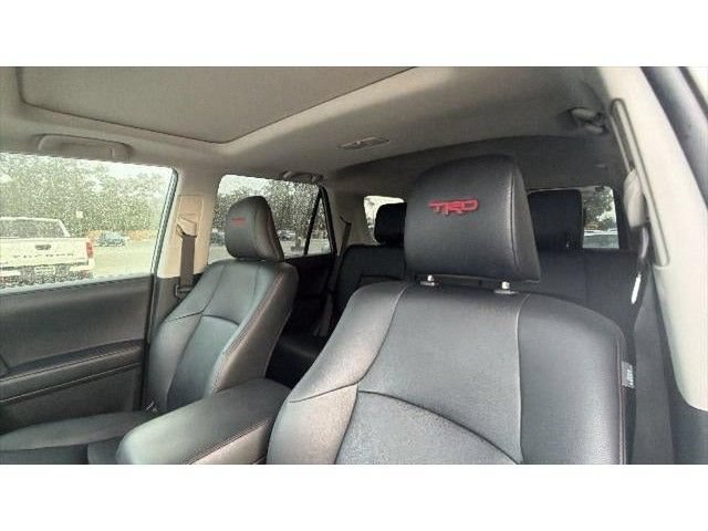 Certified 2021 Toyota 4Runner Venture w/ Moonroof Package AWD/4WD image 21