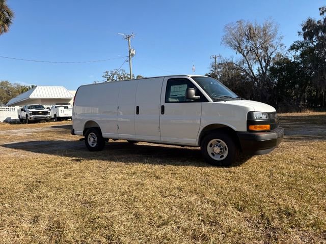 New 2025 Chevrolet Express 2500 Work Van 3D Extended Cargo Van w/ Driver Convenience Package RWD image 19