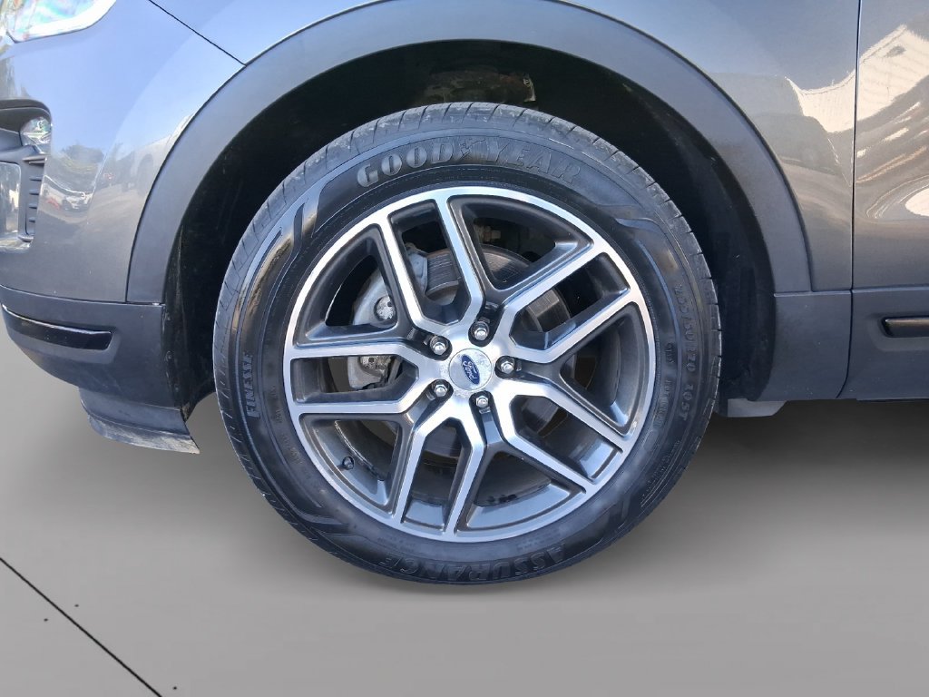 Used 2019 Ford Explorer Sport w/ Equipment Group 401A AWD/4WD image 24
