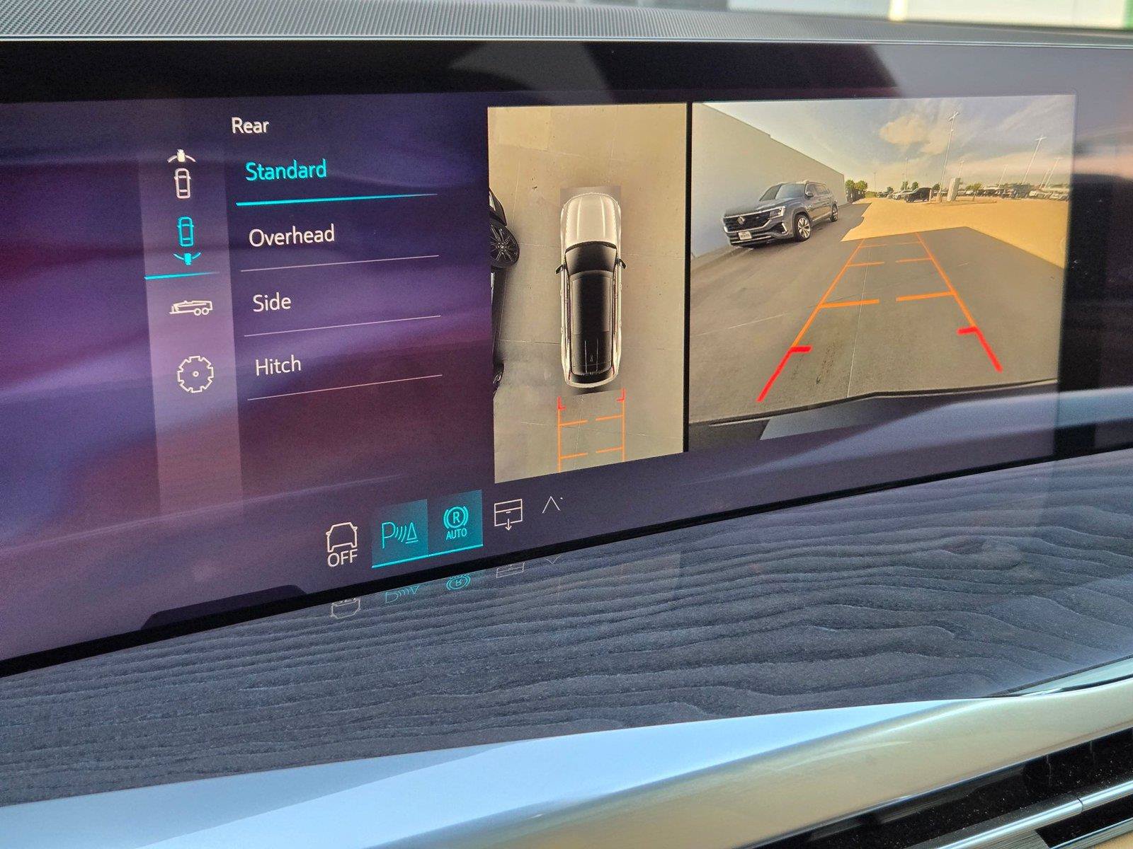 Certified 2026 Cadillac Escalade IQ Luxury 2 AWD/4WD image 19