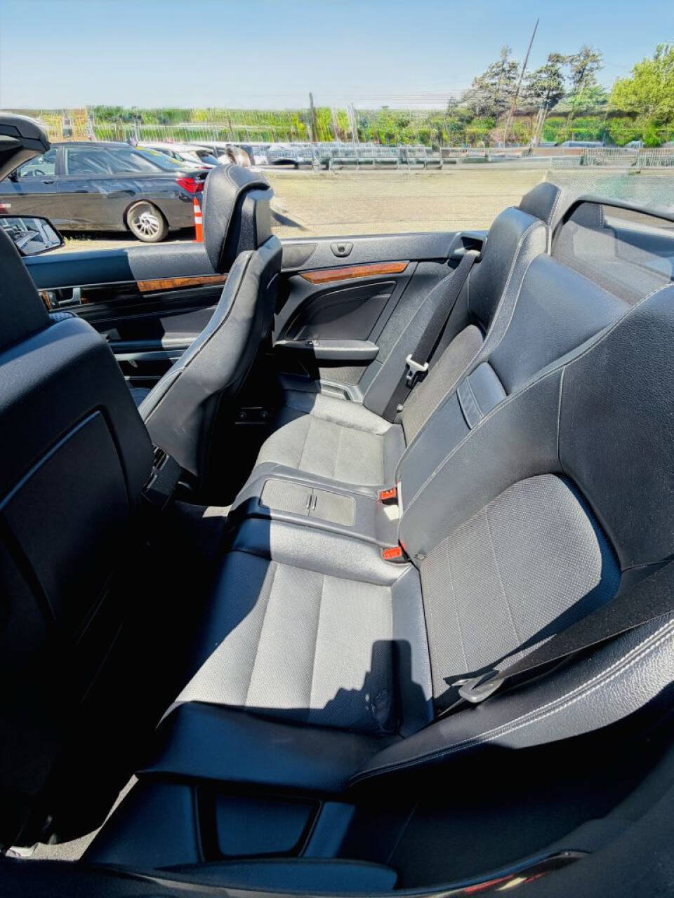 Used 2014 Mercedes-Benz E 350 Cabriolet w/ Premium 1 Package image 11