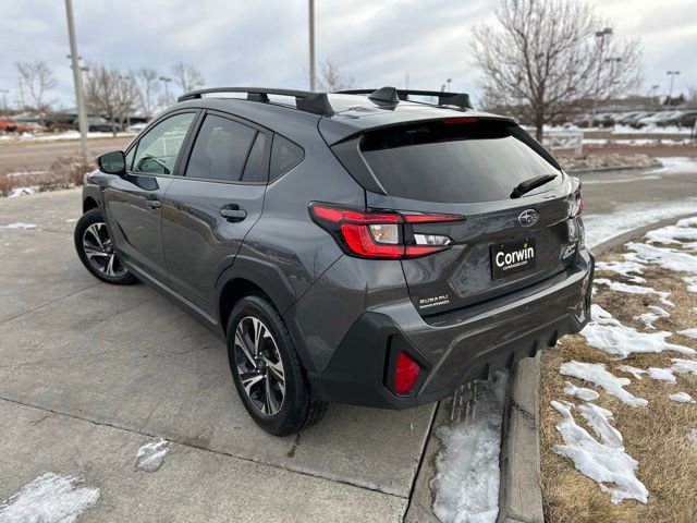 Used 2024 Subaru Crosstrek 2.0i Premium image 5