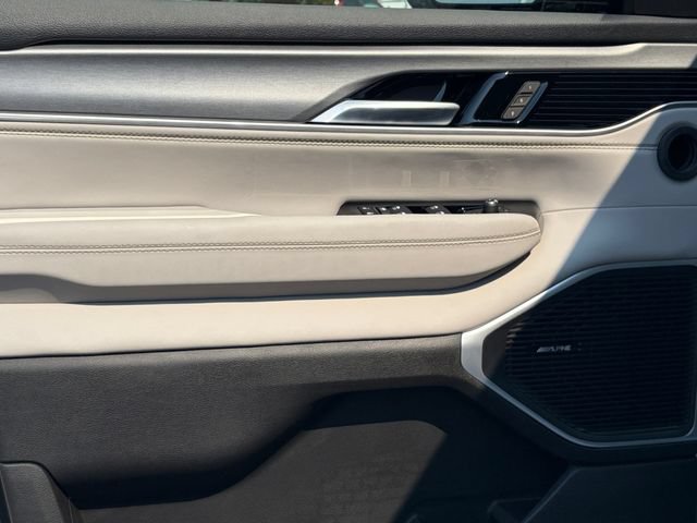 New 2026 Jeep Grand Wagoneer 4WD w/ Premium Group I image 16