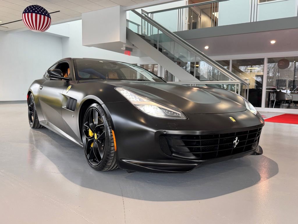 Used 2018 Ferrari GTC4Lusso T image 6