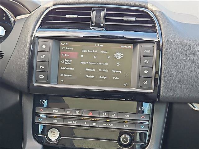 Used 2018 Jaguar F-PACE Premium AWD/4WD image 19